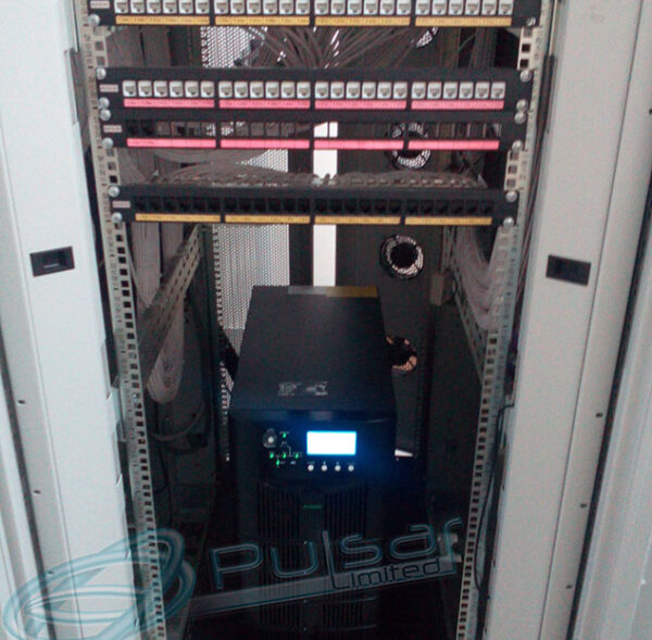 bezperebijne-elektrozhivlennja-servernogo-obladnannja._01